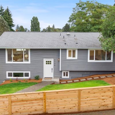 7748 13 Th Ave Sw, Seattle, WA 98106