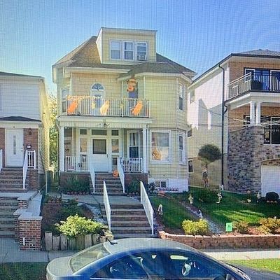 78 W 31 St St, Bayonne, NJ 07002