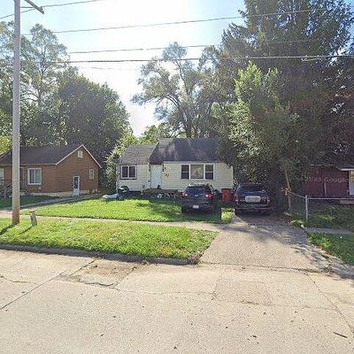 792 E Britain Ave, Benton Harbor, MI 49022