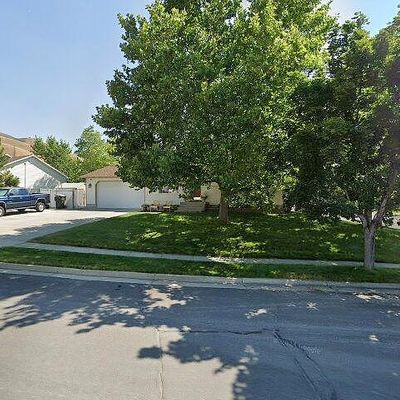 799 Three Oclock Dr, Tooele, UT 84074