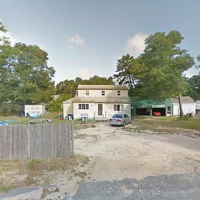 8 Cypress St, Plymouth, MA 02360