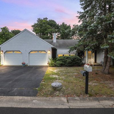 8 Pine Brook Lane, Whiting, NJ 08759