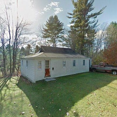 8 Parker Hill Rd, Gorham, ME 04038