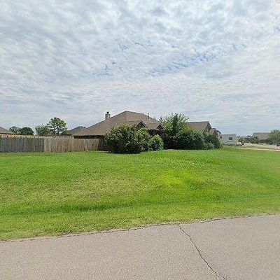 8 Sw River Bend Rd, Lawton, OK 73505