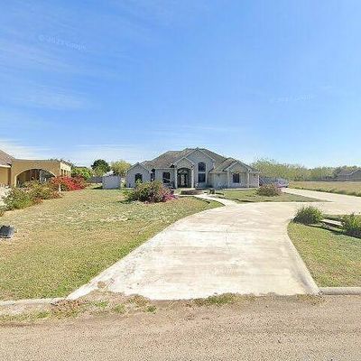 80 Ala Blanca St, Rio Grande City, TX 78582