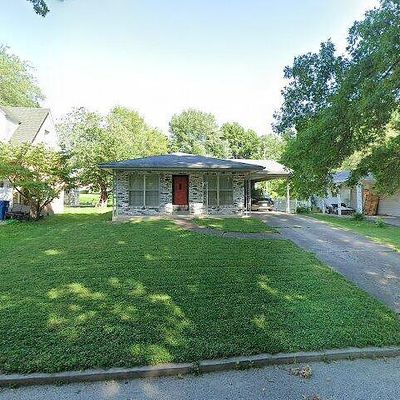 802 Cardinal St, Jefferson City, MO 65101