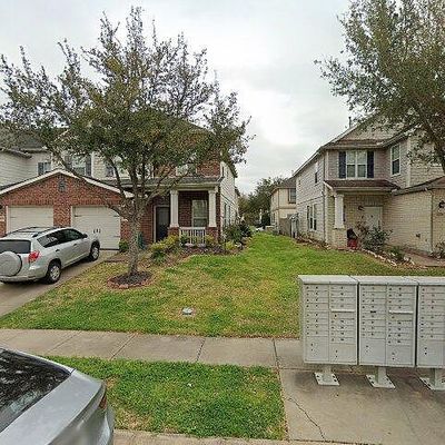 8023 Fisher Glen Ln, Houston, TX 77072