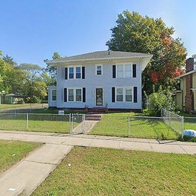 805 Colfax Ave, Benton Harbor, MI 49022