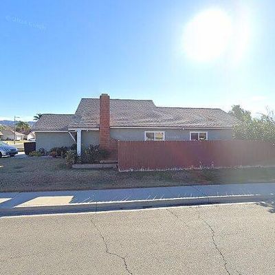 807 Elmwood St, Colton, CA 92324