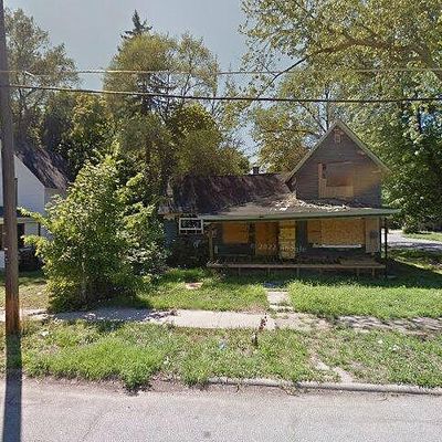 808 Monroe St, Benton Harbor, MI 49022