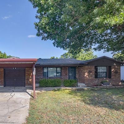 809 Sandell Dr, Fort Worth, TX 76108