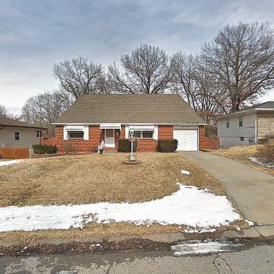 8100 Ne 57 Th St, Kansas City, MO 64119