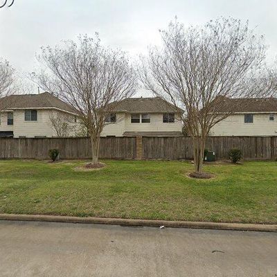 8114 Sienna Trace Ct, Houston, TX 77083