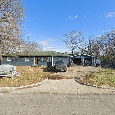 812 S 6 Th St, Mattoon, IL 61938