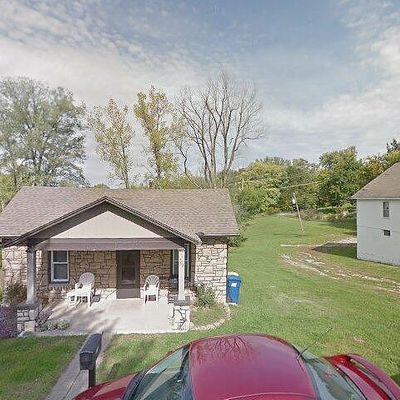 702 Centralia St, Excelsior Springs, MO 64024