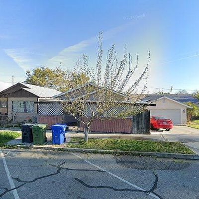 704 Lucard St, Taft, CA 93268