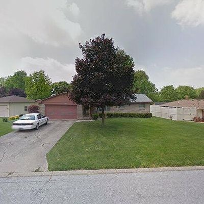 706 E Fairview Dr, Greenwood, IN 46142