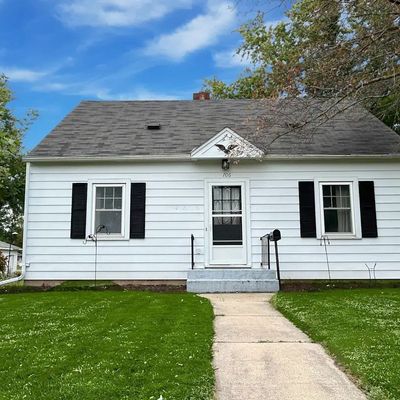 706 S Apple Ave, Marshfield, WI 54449