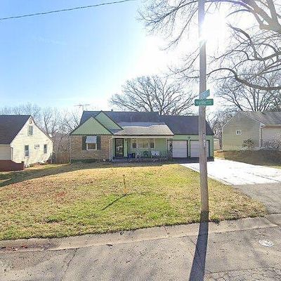 7115 Myrtle Ave, Kansas City, MO 64132