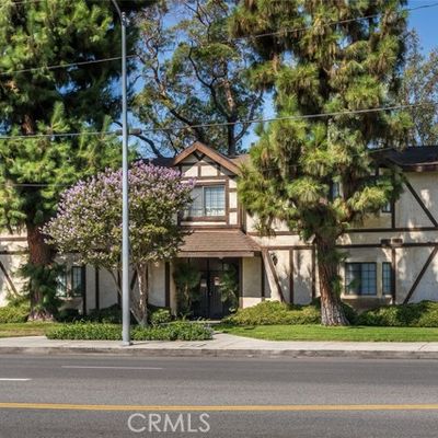 7125 Shoup Avenue 205, West Hills, CA 91307