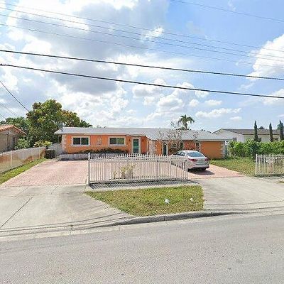 714 W 53 Rd St, Hialeah, FL 33012