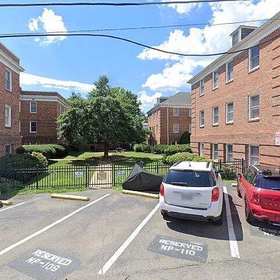 719 S Saint Asaph St #203, Alexandria, VA 22314