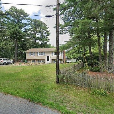 72 Harvard St, Pembroke, MA 02359