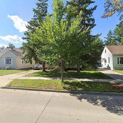 724 Michigan Ave, Stevens Point, WI 54481