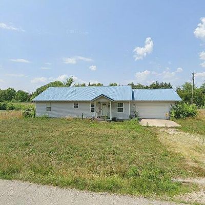 732 E Main St, Richland, MO 65556