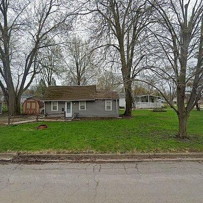 735 Grace St, Owosso, MI 48867