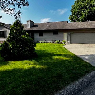 736 Valley View Rd, Saint Peter, MN 56082