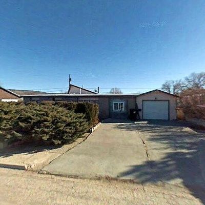 737 Flagstaff Ave, Grants, NM 87020