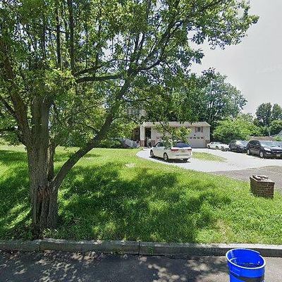 877 Bowers Ave, Runnemede, NJ 08078