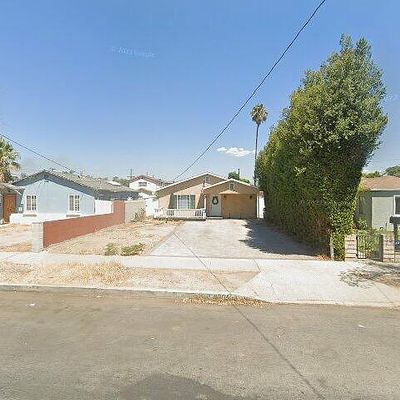 8804 Amboy Ave, Sun Valley, CA 91352