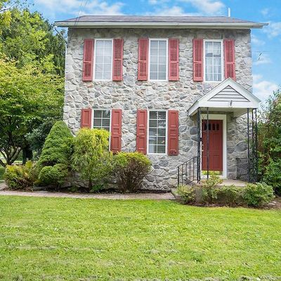 8826 Breinigsville Rd, Breinigsville, PA 18031