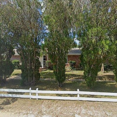 884 Derbyshire Rd, Daytona Beach, FL 32117