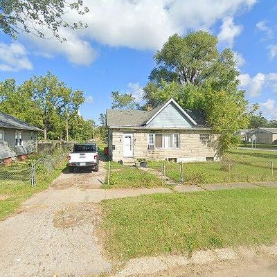 885 Mineral Ave, Benton Harbor, MI 49022