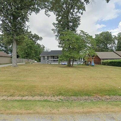 89 Hickory Dr, Crossville, TN 38571