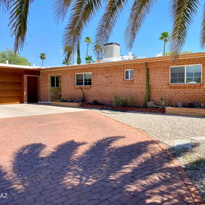 8936 E Calle Kuehn, Tucson, AZ 85715