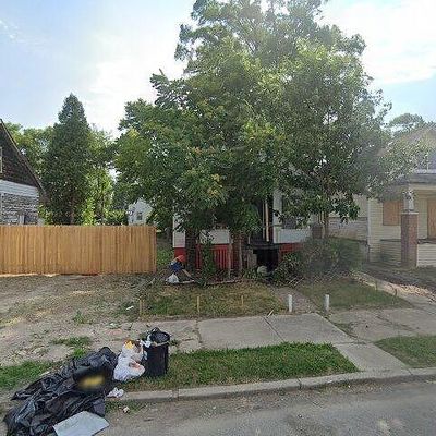 8982 Mcclellan St, Detroit, MI 48213