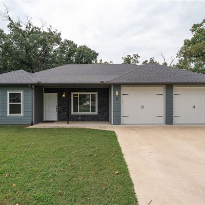 9 Dillow Pl, Bella Vista, AR 72714