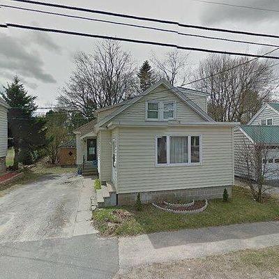 9 Harris St, Auburn, ME 04210