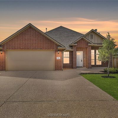 908 Dove Chase Ln, College Station, TX 77845