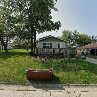 913 S 11 Th Ave, Marshalltown, IA 50158