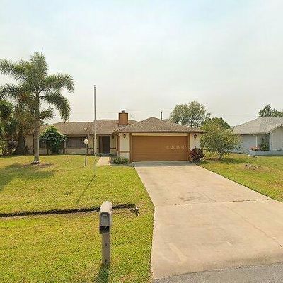 928 Hunt St Nw, Palm Bay, FL 32907