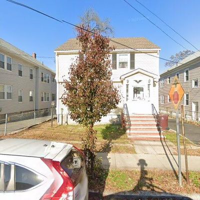 93 Mountain Ave, Revere, MA 02151