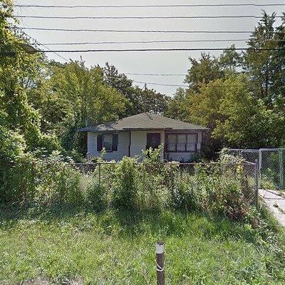 938 Edgecumbe Ave, Benton Harbor, MI 49022