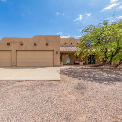 947 N Prospectors Rd, Apache Junction, AZ 85119