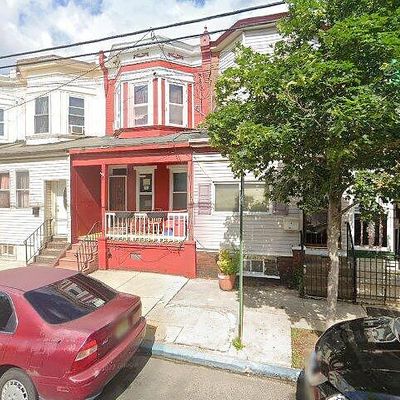 815 N 8 Th St, Camden, NJ 08102