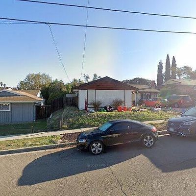 819 Lori Ln, Chula Vista, CA 91910